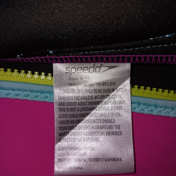 SPEEDO Uv THERMAL SWIMSUIT UPF 50 - Picture 4 of 15